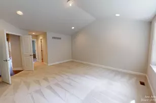 3010 N Spurway Dr, Ann Arbor, MI 48105 - Photo 24