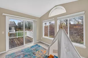 8691 Oakland Hills Cir, Portage, MI 49024 - Photo 18