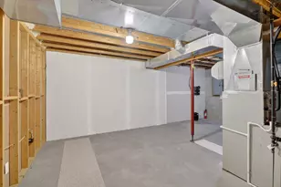 8691 Oakland Hills Cir, Portage, MI 49024 - Photo 36