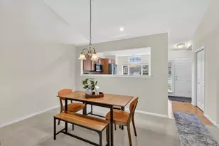 8691 Oakland Hills Cir, Portage, MI 49024 - Photo 10