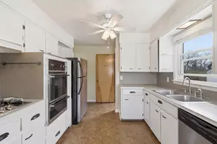 1318 Garfield Ave NW, Grand Rapids, MI 49504 - Photo 6