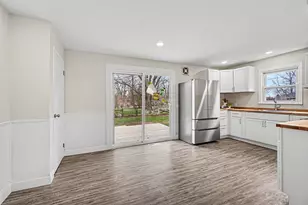 1684 Stonecrest Ave, Portage, MI 49002 - Photo 8