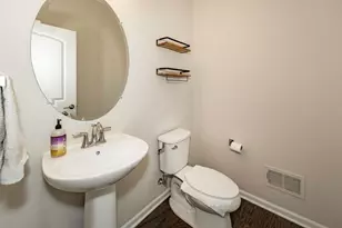 50236 Amberwood Rd, Canton, MI 48188 - Photo 10