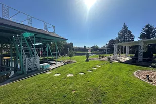 38176 Villa Mar St, Harrison, MI 48045 - Photo 12