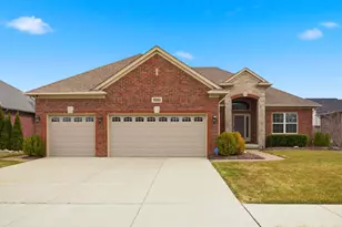 55362 Trevino Dr, Macomb, MI 48042 - Photo 1