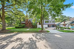 901 5th St, Ann Arbor, MI 48103 - Photo 2