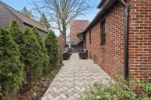 901 5th St, Ann Arbor, MI 48103 - Photo 10