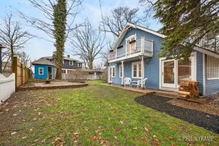 1354 Waukazoo Dr, Holland, MI 49424 - Photo 2