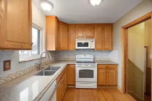 28110 Garfield St, Roseville, MI 48066 - Photo 6