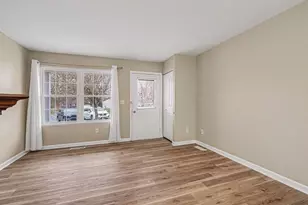 3262 Wimbledon Dr, Portage, MI 49024 - Photo 4