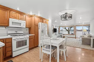 828 N Werners Landing Dr, Bronson, MI 49028 - Photo 4