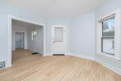 711 E Grand Street, Hastings, MI 49058 - Photo 8