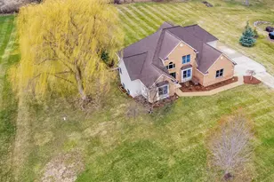 9838 Woodbend Dr, Saline, MI 48176 - Photo 60