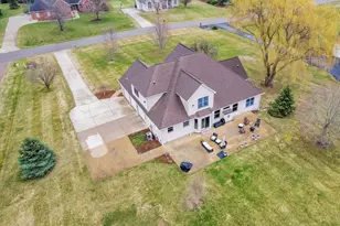 9838 Woodbend Dr, Saline, MI 48176 - Photo 2