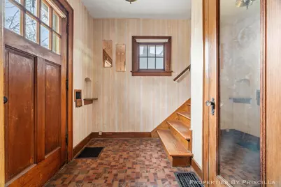 939 Northwood Street NE, Grand Rapids, MI 49505 - Photo 6