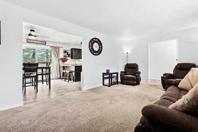 733 Chadds Ford Way, Kalamazoo, MI 49009 - Photo 8