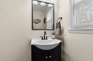 733 Chadds Ford Way, Kalamazoo, MI 49009 - Photo 18