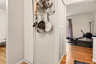 1225 Island Dr, Ann Arbor, MI 48105 - Photo 6