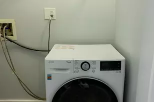 600 Broadway Ave NW, Grand Rapids, MI 49504 - Photo 30