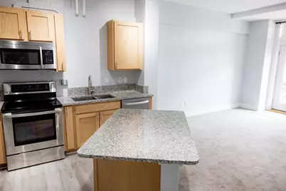 600 Broadway Avenue NW #118, Grand Rapids, MI 49504 - Photo 12