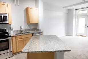 600 Broadway Ave NW, Grand Rapids, MI 49504 - Photo 8