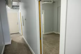 600 Broadway Ave NW, Grand Rapids, MI 49504 - Photo 16