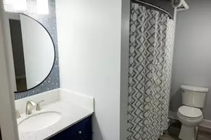 600 Broadway Ave NW, Grand Rapids, MI 49504 - Photo 20