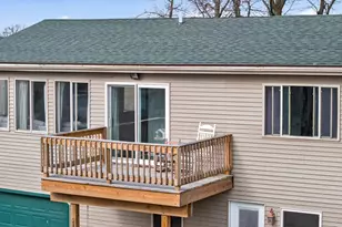 10568 Woodbrook Dr, Cement City, MI 49233 - Photo 6