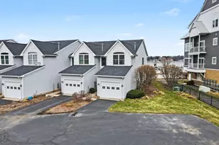 923 W Savidge St, Spring Lake, MI 49456 - Photo 22