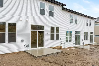 2221 Watertown Way NE, Grand Rapids, MI 49505 - Photo 20