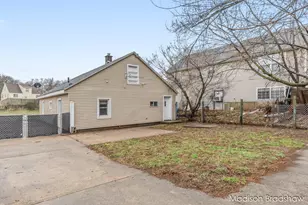 2655 Longfellow Ave SW, Wyoming, MI 49509 - Photo 24