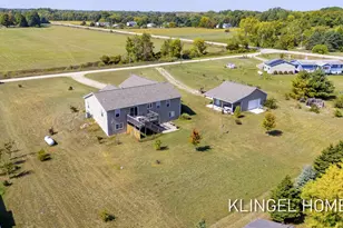 12940 Scottie Dr, Grand Haven, MI 49417 - Photo 34