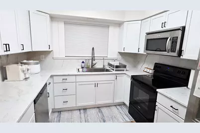 348 E Washington Street, Berrien Springs, MI 49103 - Photo 8