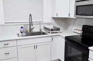 348 E Washington St, Berrien Springs, MI 49103 - Photo 24