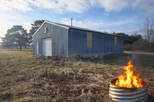 8448 N Center Rd, Mount Morris, MI 48458 - Photo 20