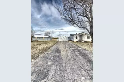 8448 N Center Road, Mount Morris, MI 48458 - Photo 2