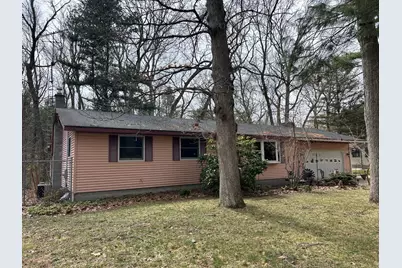 15894 Lake Avenue, Grand Haven, MI 49417 - Photo 1