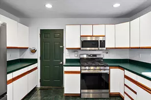 1491 Country Knoll Pl, Saint Joseph, MI 49085 - Photo 16