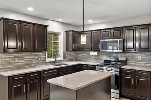 1701 J W Way, Saint Joseph, MI 49085 - Photo 8