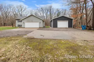 3269 Michele Ln, Hamilton, MI 49419 - Photo 4