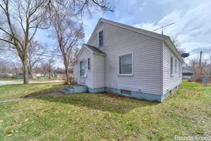 1109 Francis Ave, Muskegon, MI 49442 - Photo 4