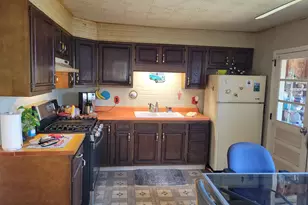 252 Hughes St, Manistee, MI 49660 - Photo 12