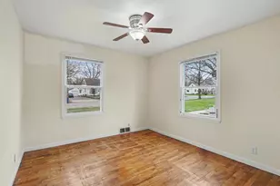 1615 Homecrest Ave, Kalamazoo, MI 49001 - Photo 12