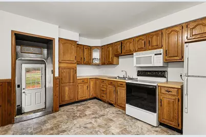 235 S 204th Avenue, Hesperia, MI 49421 - Photo 4