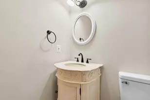 5363 Four Seasons Dr, Kalamazoo, MI 49009 - Photo 24