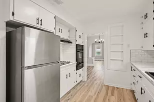 258 Surby Ave, Battle Creek, MI 49015 - Photo 4