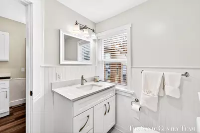 209 Clinton Avenue, Grand Haven, MI 49417 - Photo 28