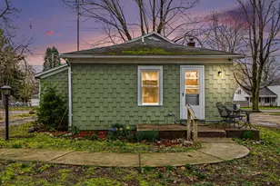 325 W Burr Oak St, Centreville, MI 49032 - Photo 16