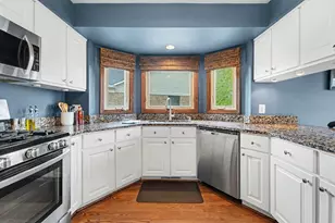 14836 Plymouth Crossing, Plymouth, MI 48170 - Photo 10