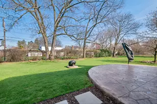 14836 Plymouth Crossing, Plymouth, MI 48170 - Photo 10